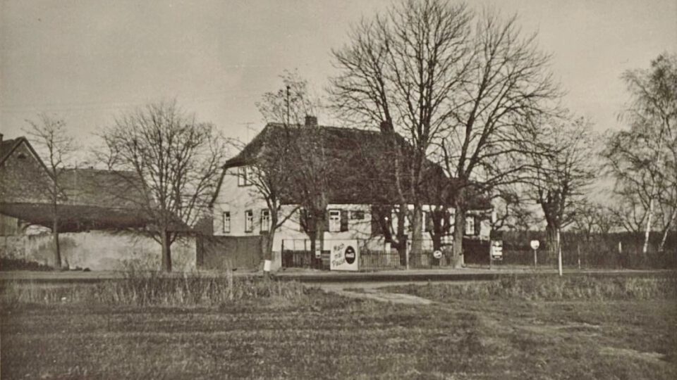 Das Neuwirtshaus lag außerhalb Hausens an der „Alten Straße“ – der heutigen Bundesstraße 448