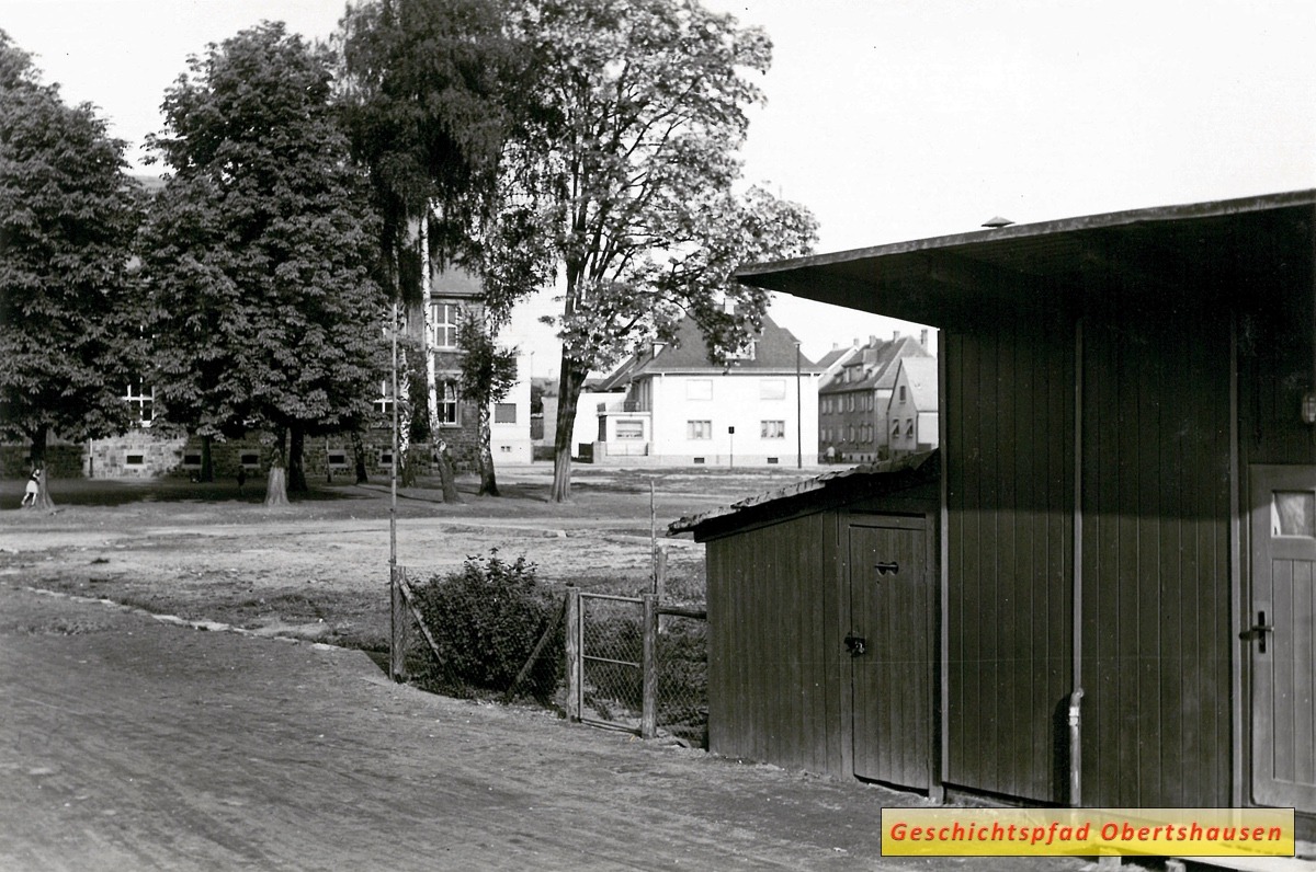 Schulhof nach 1952