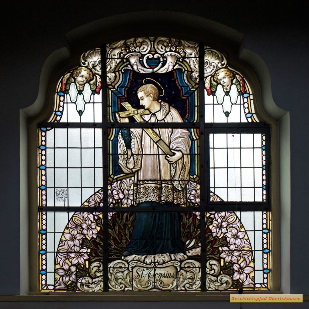 Kirchenfenster 3: St. Aloysius - gestiftet v.d. kath. Jugendverein