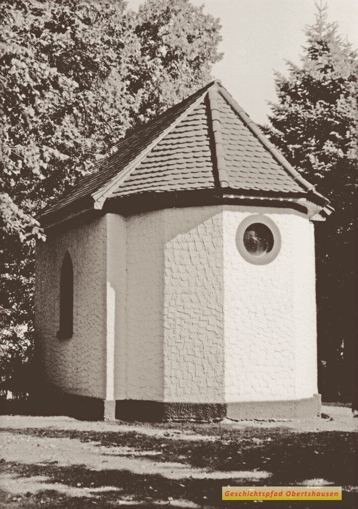 O16-12 Kapelle am Rembrücker Weg, Rückansicht 1985 - hhh-Fotografie