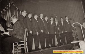 Die Nussknacker, Robert Pappert am Klavier